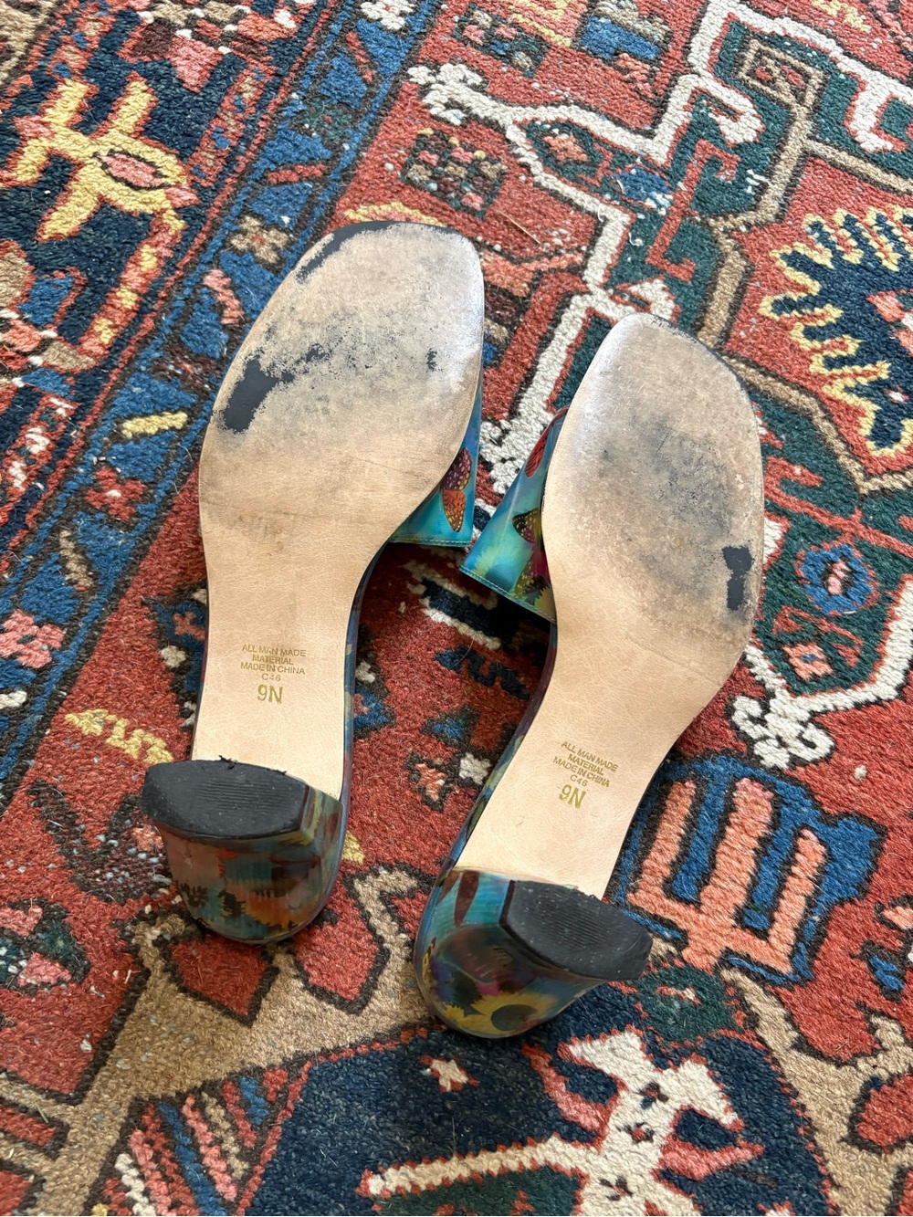 Ann Marino Hologram Blue sunflower Floral & monarch Butterfly Slide Sandals 9 - Picture 8 of 8